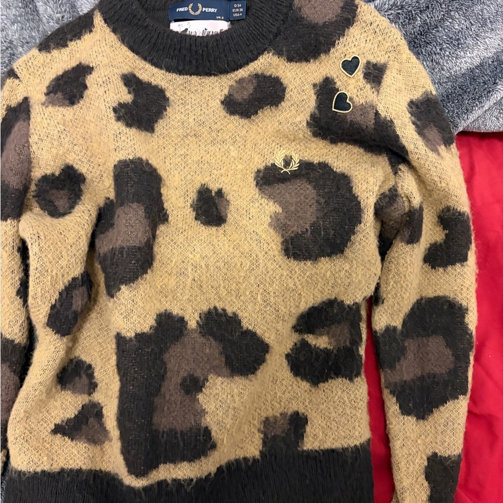 Fred Perry X Amy Winehouse Leopard sweater - Picture 8 of 8